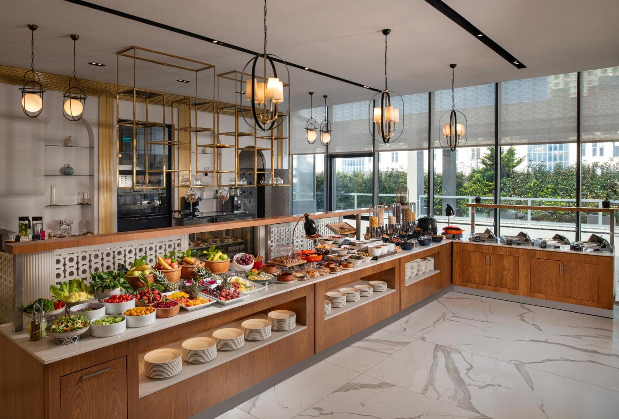 ホテル Movenpick Living Istanbul West エクステリア 写真