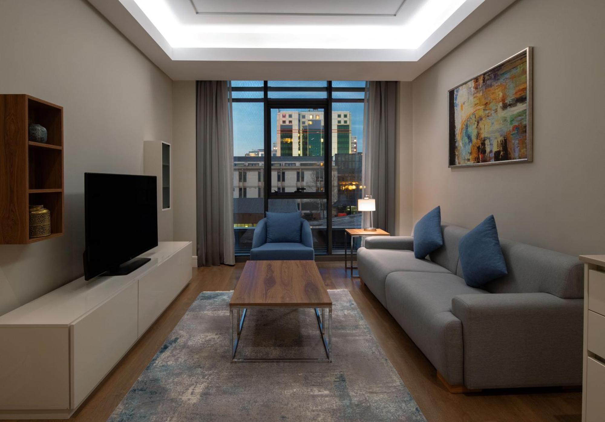 ホテル Movenpick Living Istanbul West エクステリア 写真