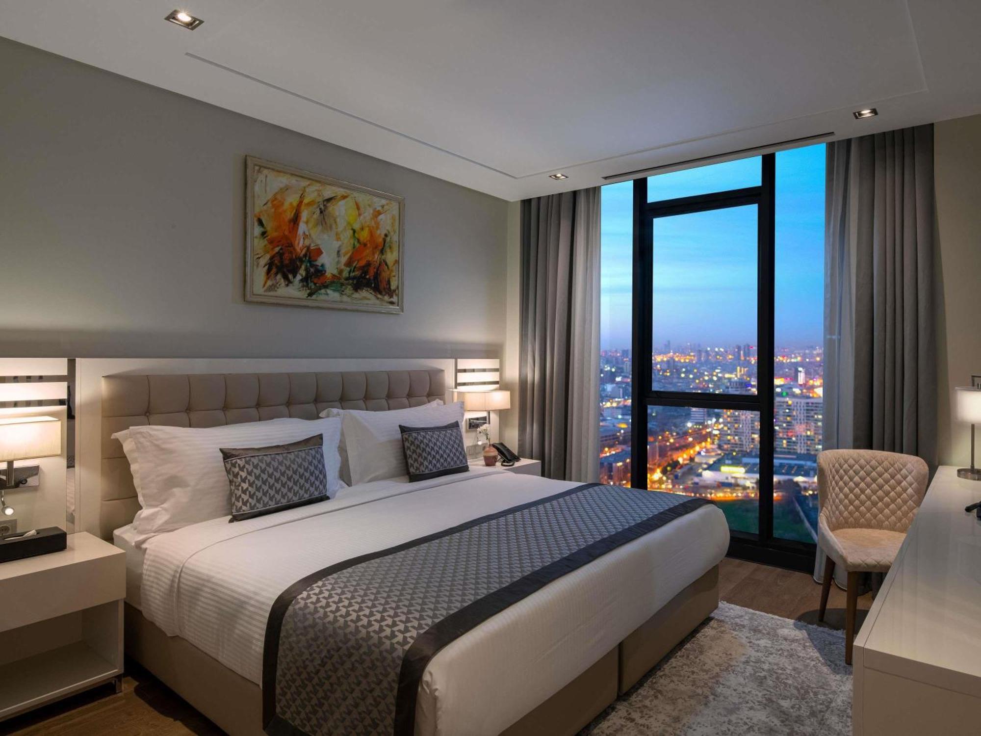 ホテル Movenpick Living Istanbul West エクステリア 写真