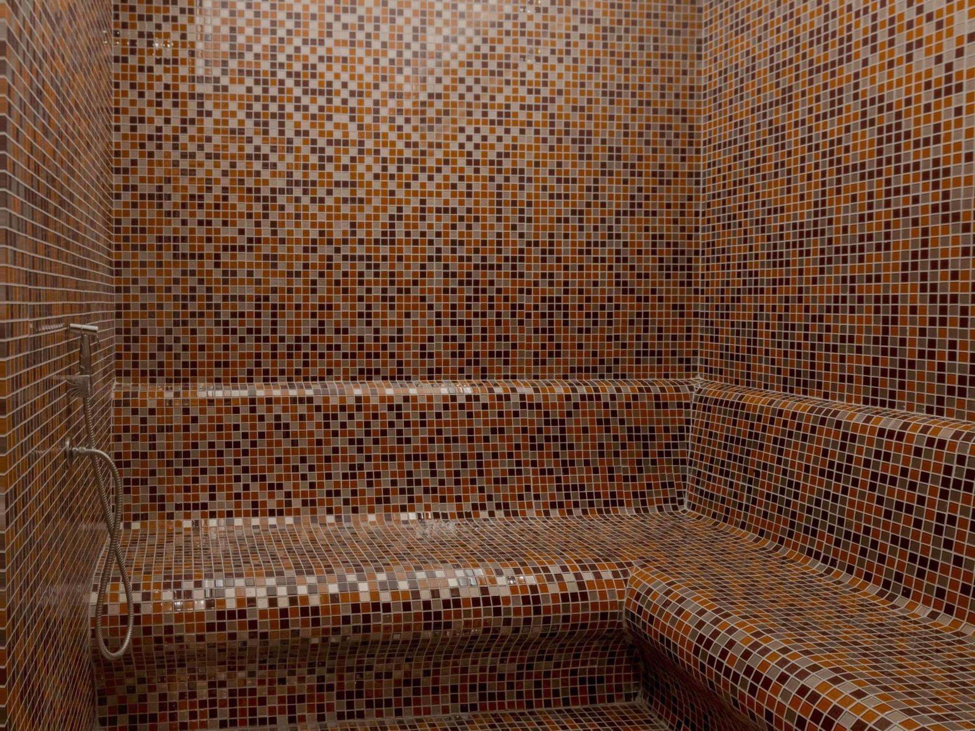 ホテル Movenpick Living Istanbul West エクステリア 写真