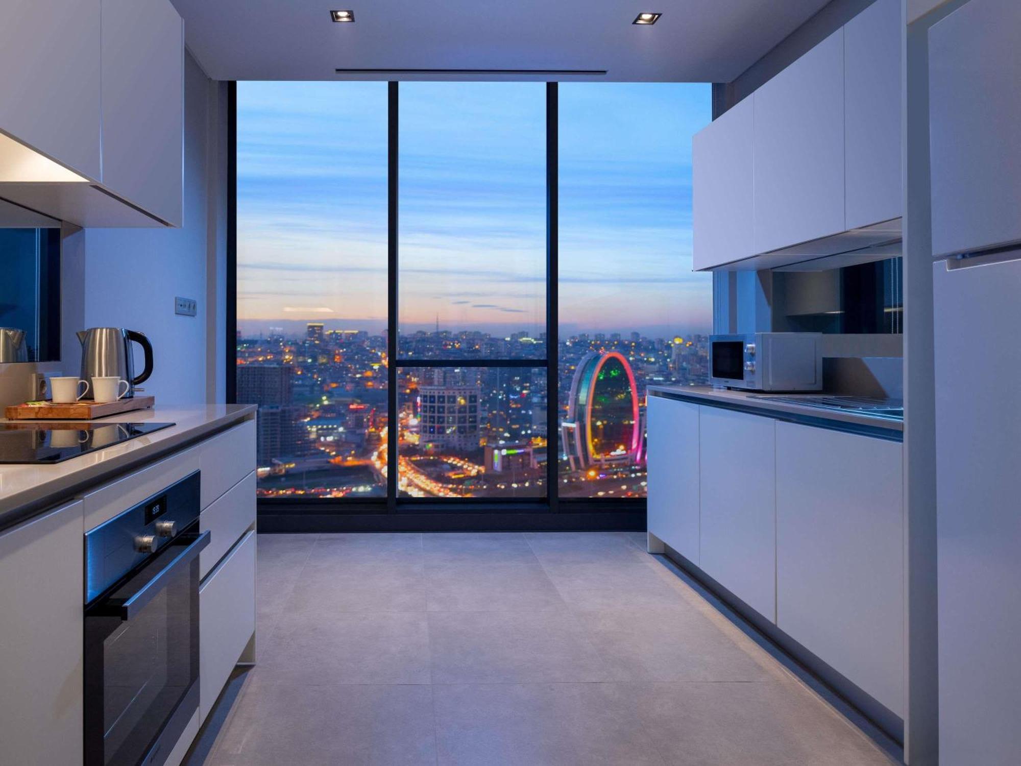 ホテル Movenpick Living Istanbul West エクステリア 写真