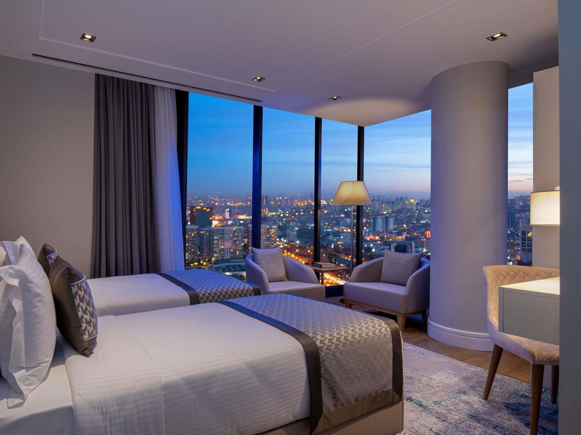 ホテル Movenpick Living Istanbul West エクステリア 写真